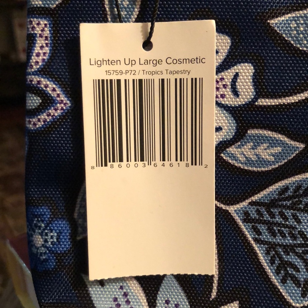 Vera Bradley tropics Tapestry  Lg cosmetic bag